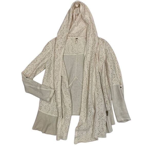 FREE PEOPLE Oversized Lacey Eyelet Cardigan (Sz S) - Picture 2 of 10